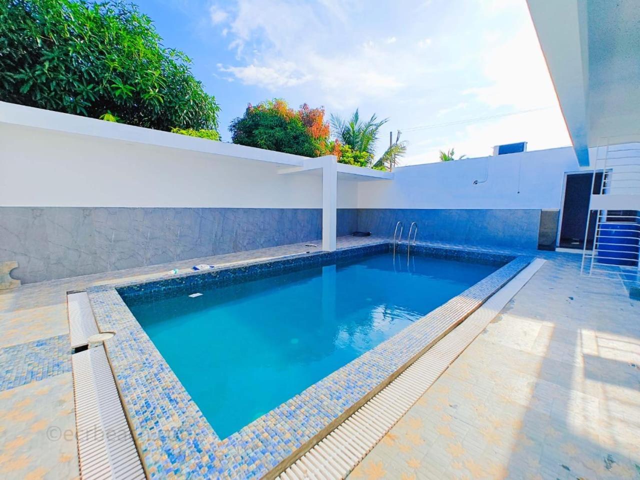 Rini Resort เชนไน ภายนอก รูปภาพ